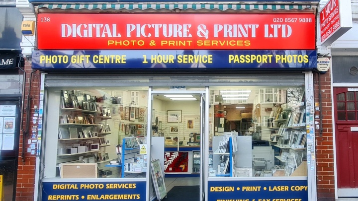 Photo of Successful High Street Print & Photo Centre With Large Amount Of Assets Included.